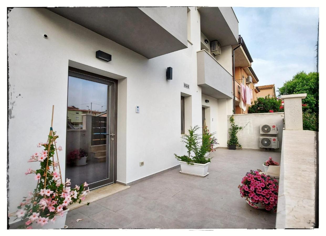 16Miglia Hotel La Caletta Buitenkant foto